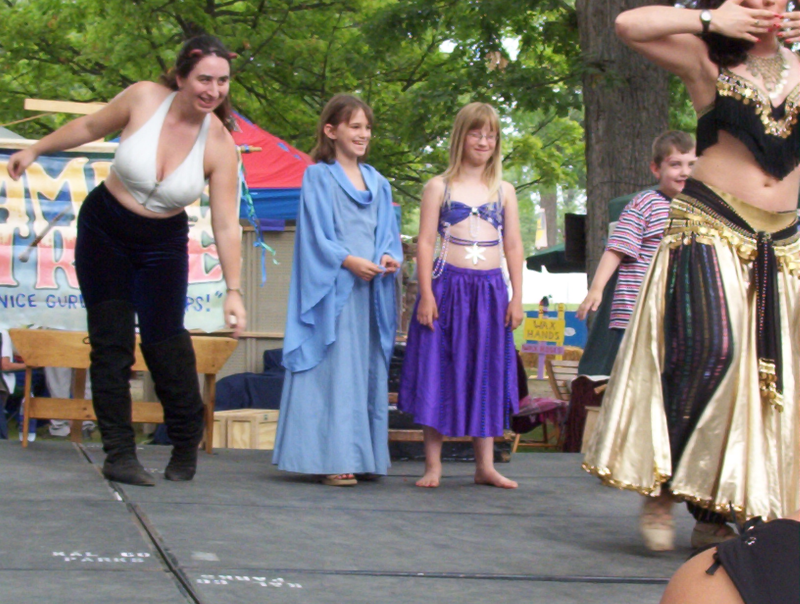 bellydancesl.jpg